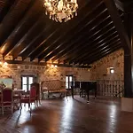 Kır Evi Dona Anita