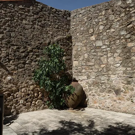 Dona Anita * Montánchez