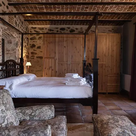 Dona Anita * Montánchez