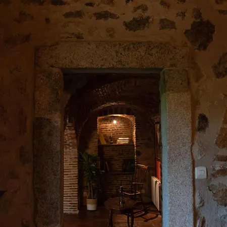 Dona Anita * Montánchez