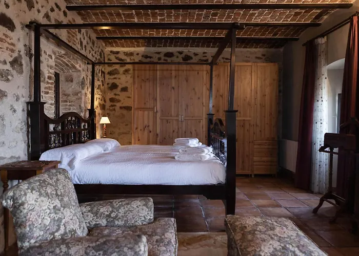 Doña Anita * Montánchez