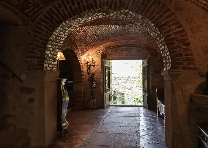 Doña Anita * Montánchez